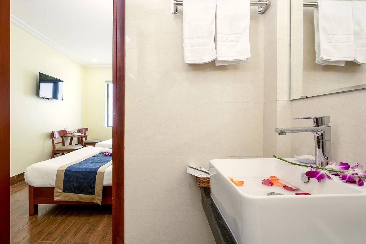 Ga Vang Hotel Da Nang Exterior photo