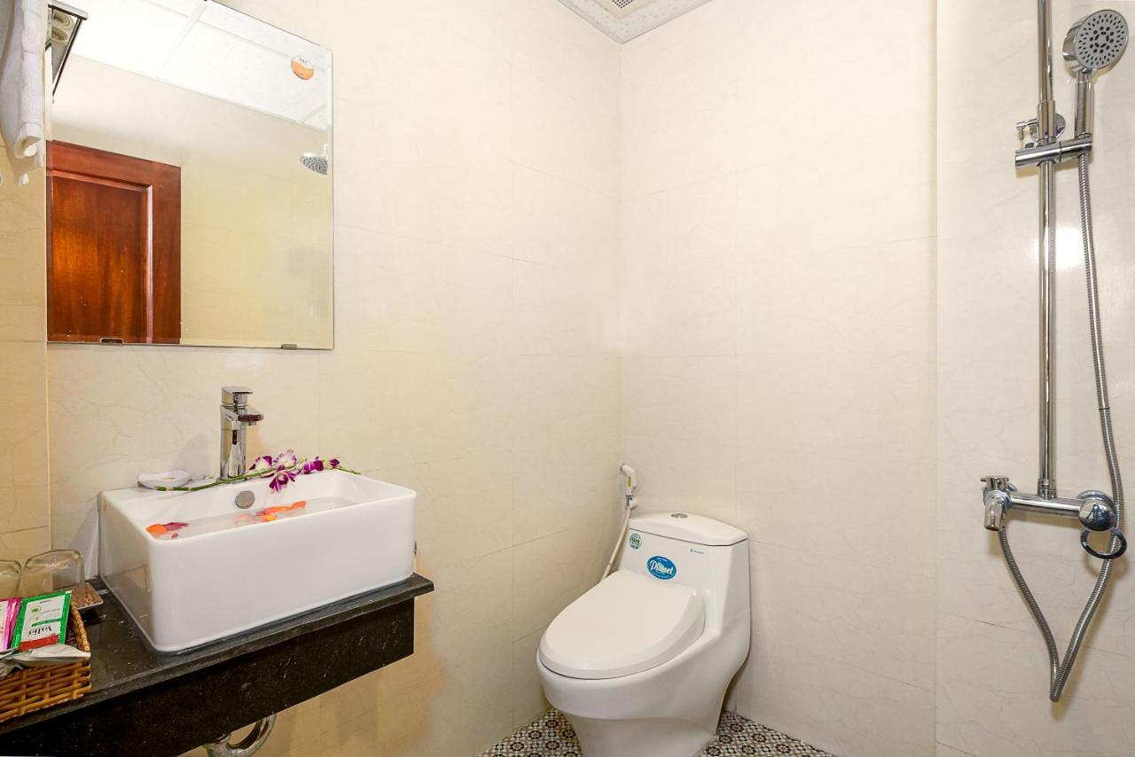 Ga Vang Hotel Da Nang Exterior photo